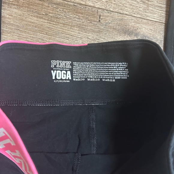 Pink - Picture 3 of 3